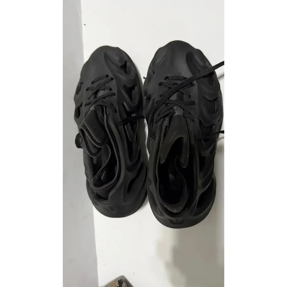 adidas Originals step into